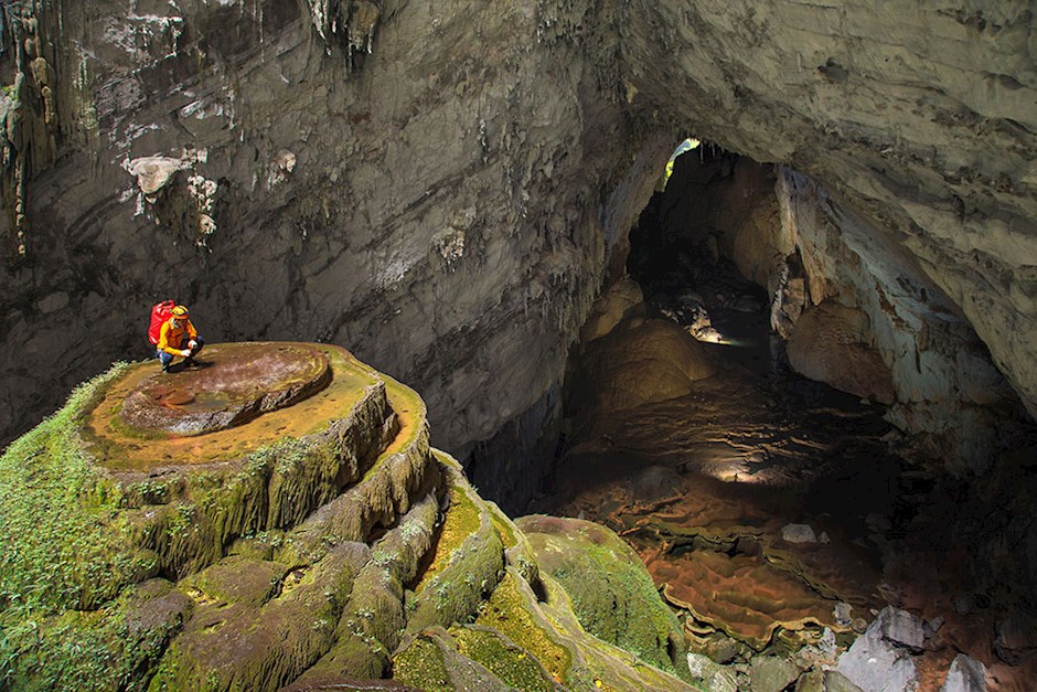 Hung Thoòng (Quảng Bình): Hệ thống hang động mới đẹp siêu thực, không kém hang Sơn Đoòng